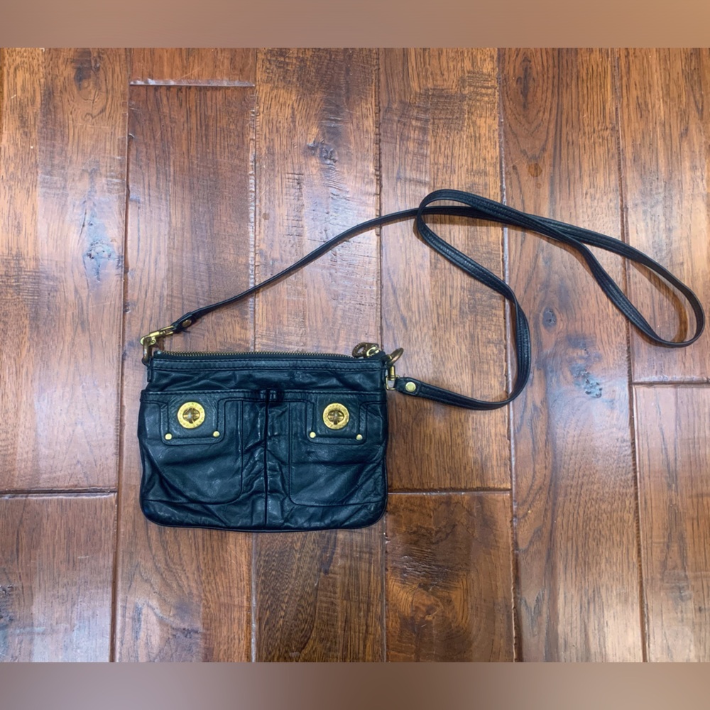 Marc Jacobs Black Leather Turnlock Crossbody Bag